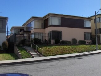 Primary Photo - 4126-4128 Somerset Dr