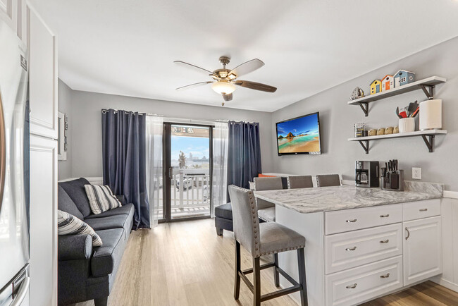 Building Photo - 3938 Surfside Blvd