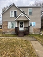 Building Photo - 81 Kibbee St