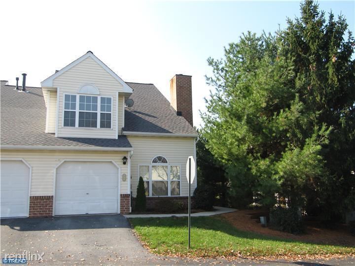 Primary Photo - 3 br, 2.5 bath Townhome - 106 Hickory Lane