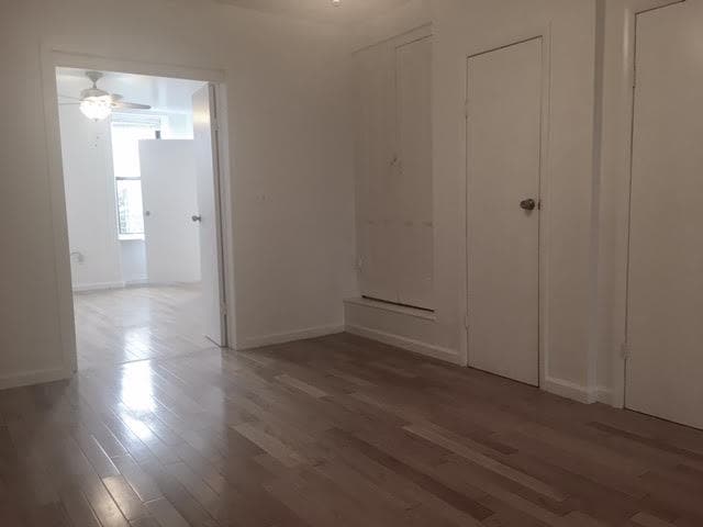 Livingroom - 426 7th Ave