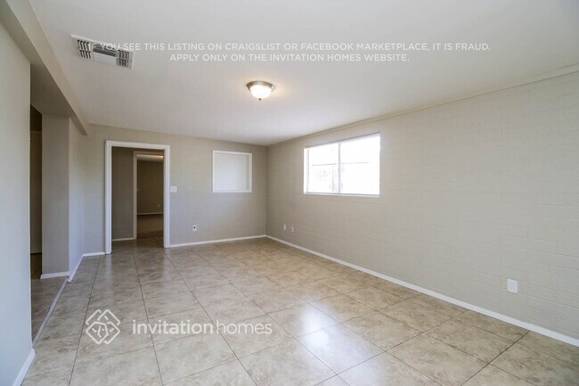 Foto del edificio - 1641 W 6th Dr