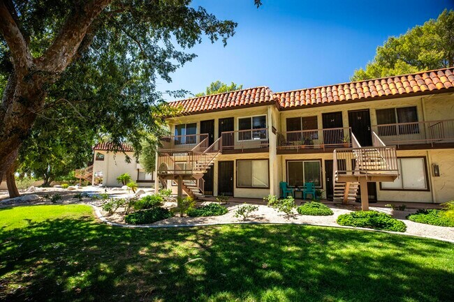 Foto del edificio - 64285 Spyglass Ave