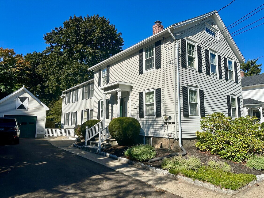 Primary Photo - 78 State St