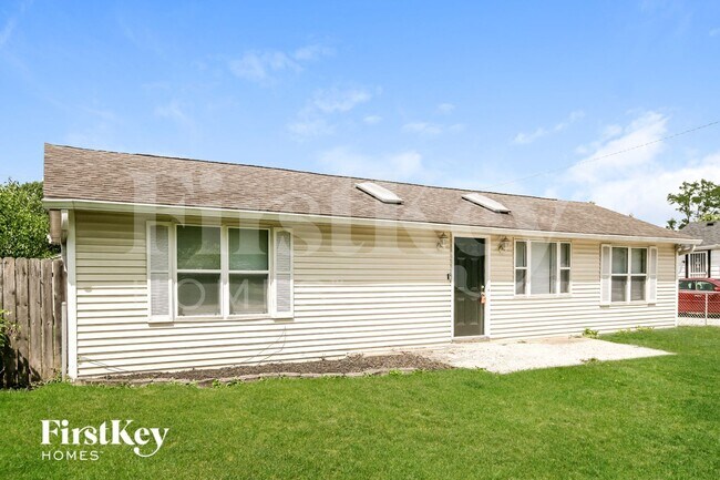 Foto del edificio - 3312 S Parker Ave