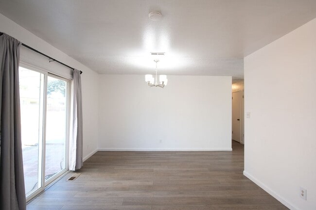 Foto del edificio - Charming residence for rent with perfect b...