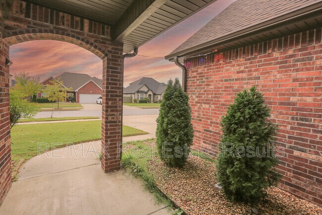 Foto del edificio - 2202 SW Tupelo Ave