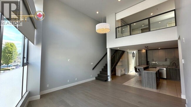 Building Photo - 1525 Bellevue Ave