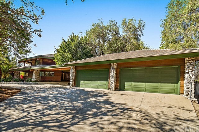 Building Photo - 177 S Peralta Hills Dr