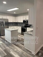 Building Photo - 7017 Midhurst Ct