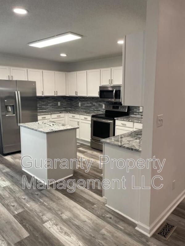 Foto principal - 7017 Midhurst Ct