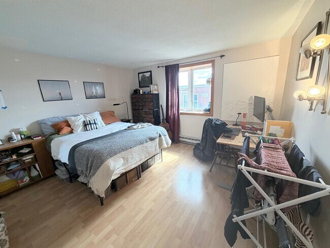 Foto del edificio - 94 Beacon St