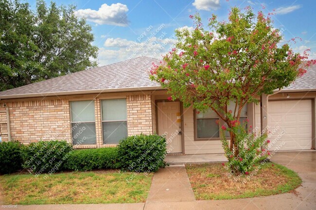 Building Photo - 2 br, 2 bath Duplex - 124 Stewart Bend Ct A A