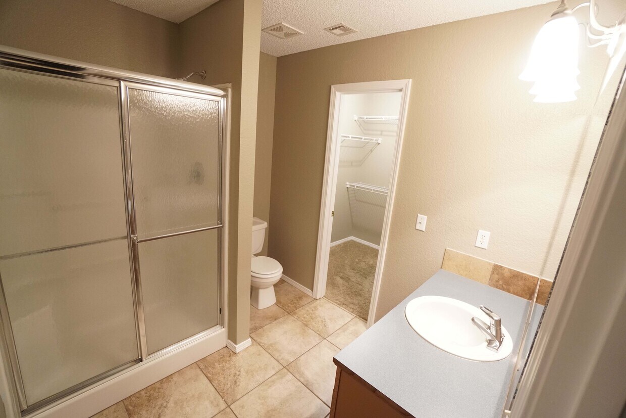 Foto principal - 1172 S Pepper Tree Ln