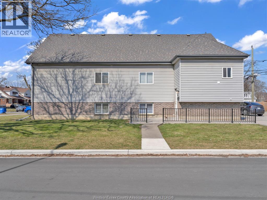 Primary Photo - 772 Partington Ave