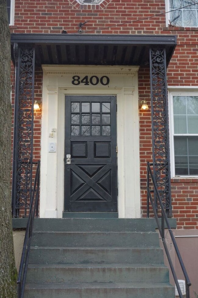 Foto del edificio - 8400 Greenwood Ave