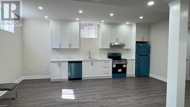 Building Photo - 42 Boulton Trl