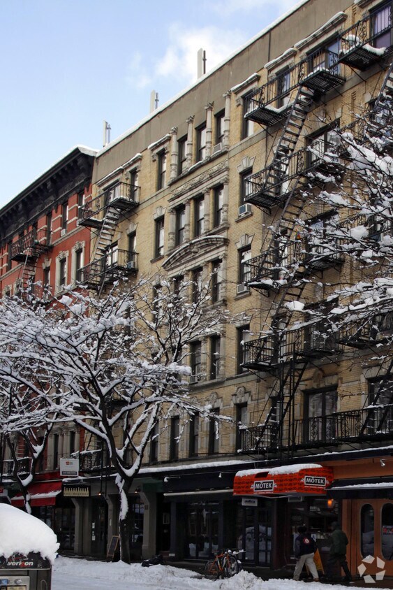 Building Photo - 121 St Marks Pl