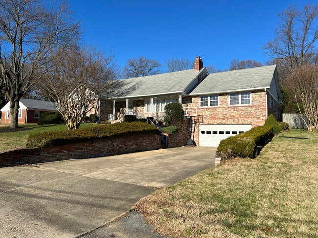 Photo - 5415 Tolson Rd (Temple Hills, MD) House