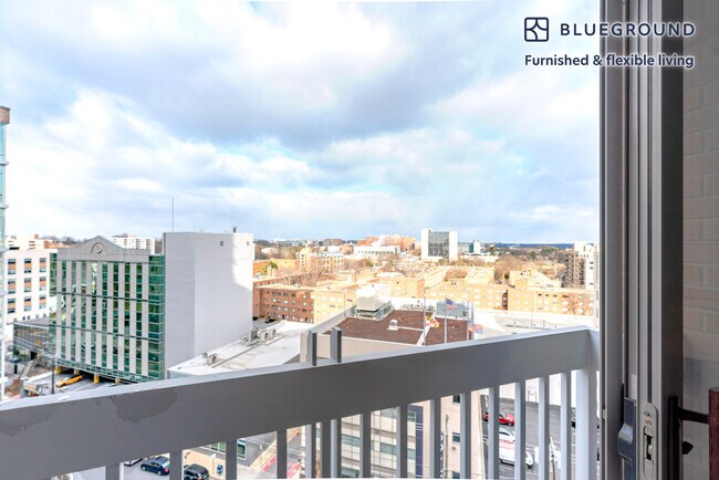 Foto del edificio - 4835 Cordell Ave