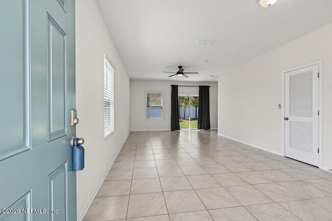 Foto del edificio - 909 Capitol Pkwy