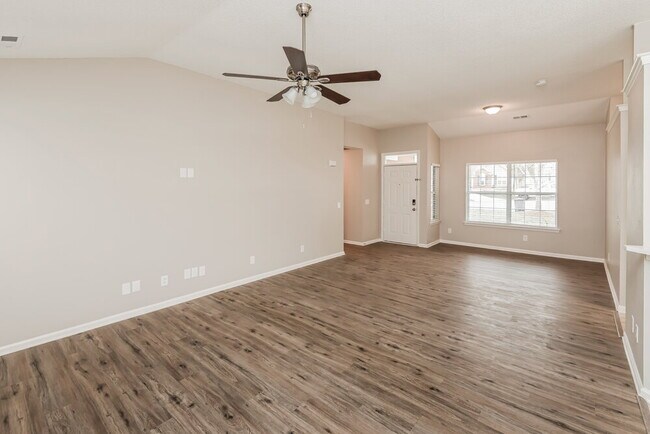 Foto del edificio - 3913 Leghorn Ct