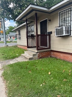 Primary Photo - 4088 N Foster Dr