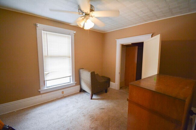 Foto del edificio - 209 S Pearl St