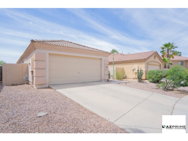 Building Photo - Beautifully Updated 3/2 Cave Creek House!