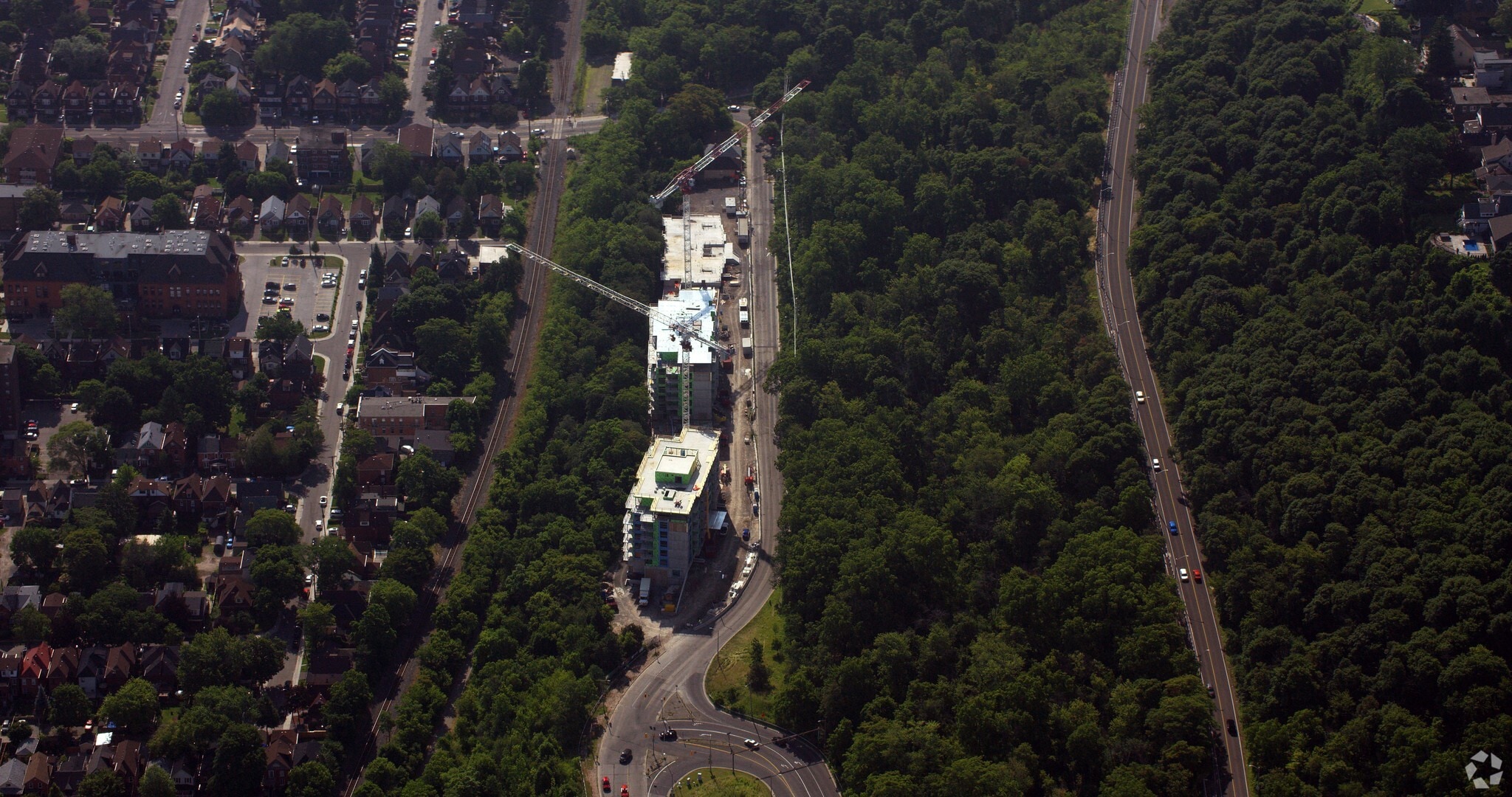 Vista Condos on Charlton