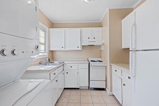 Foto del edificio - 420 Moss St