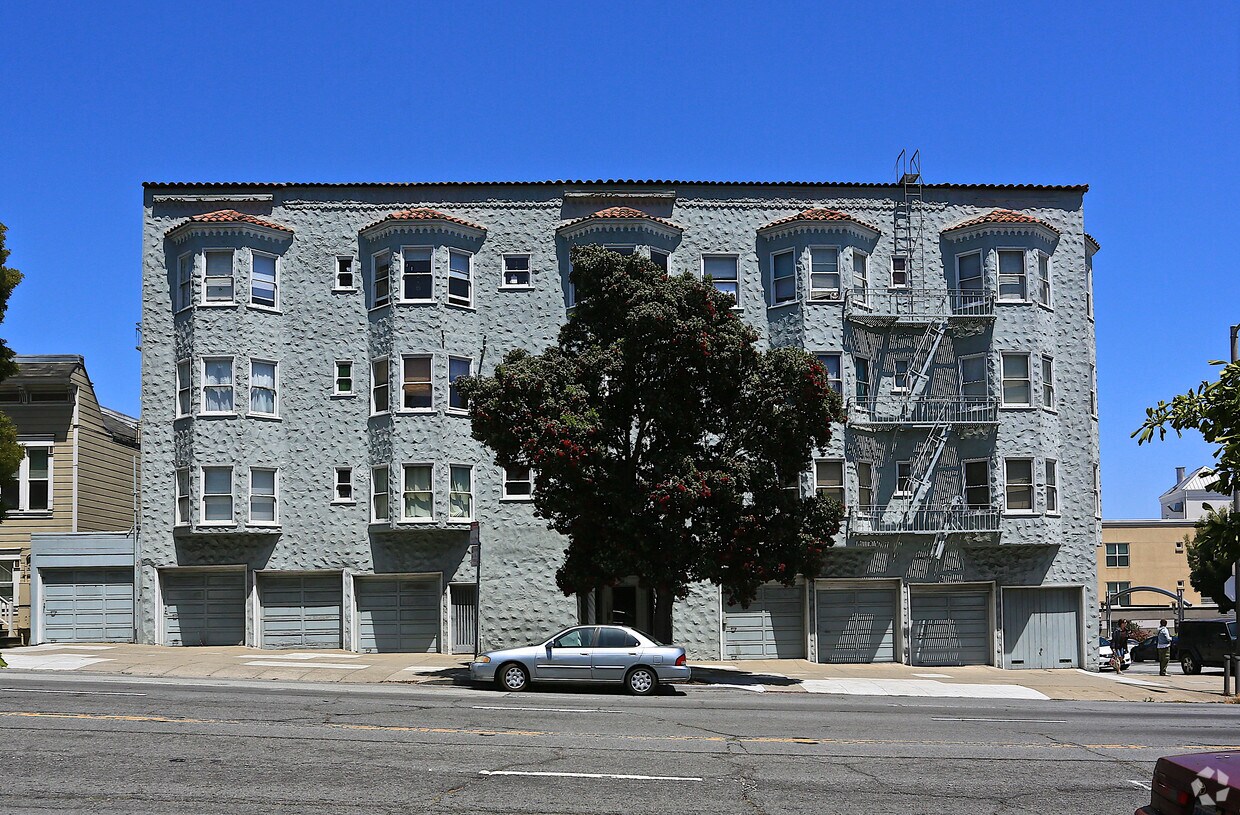 Foto del edificio - 450 Masonic Ave