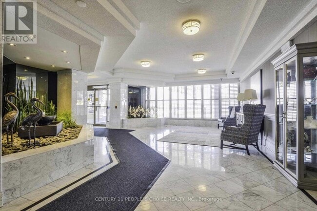 Building Photo - 1-1171 Greystone Walk Dr