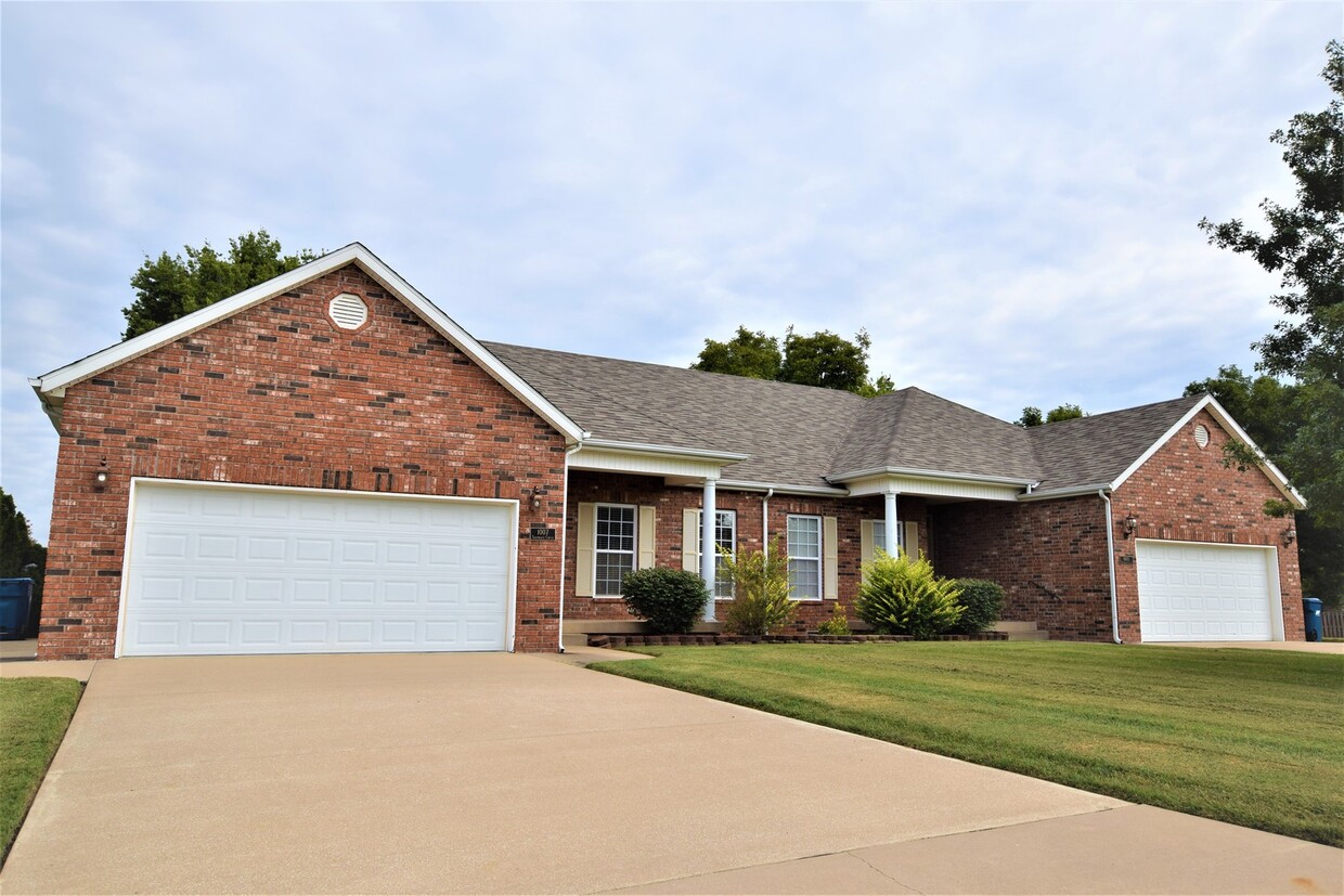 Foto principal - 1012-14 Southgate