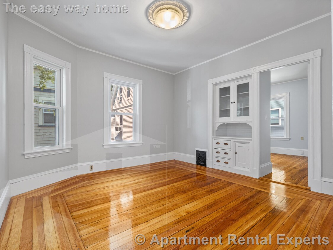 Photo - 57 Hawthorne St Unit #2