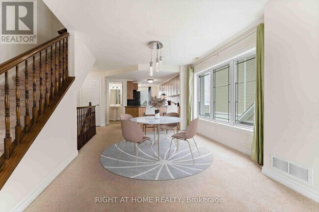 Photo du bâtiment - 574 Chapman Mills Dr