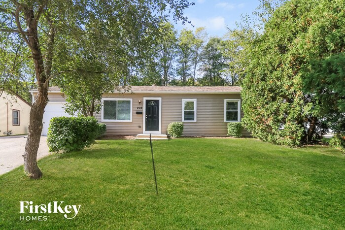 Primary Photo - 235 Rivers View Dr