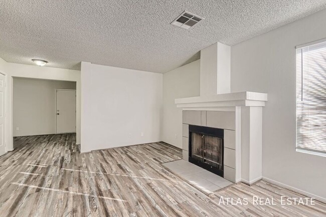 Building Photo - 348 Dockside Ct