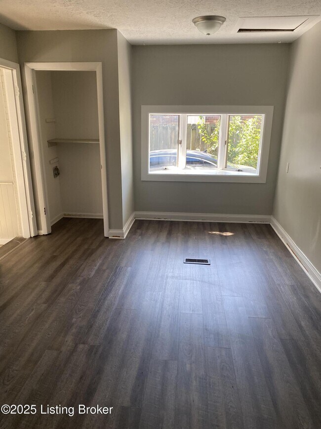 Foto del edificio - 3603 Cedarwood Way