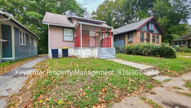 Foto del edificio - 2 Bed 1 Bath ready to rent!