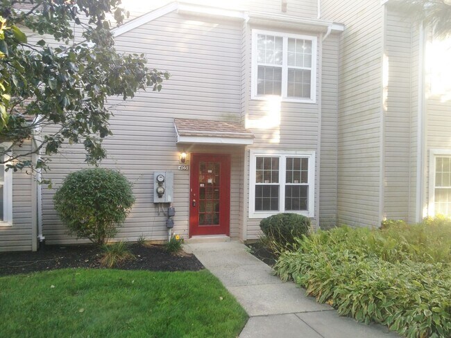 Foto del edificio - "Exquisite Living at 403 Firethorne: Your ...