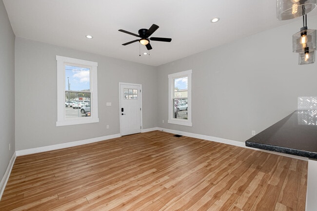 Building Photo - 1026 Orchard St