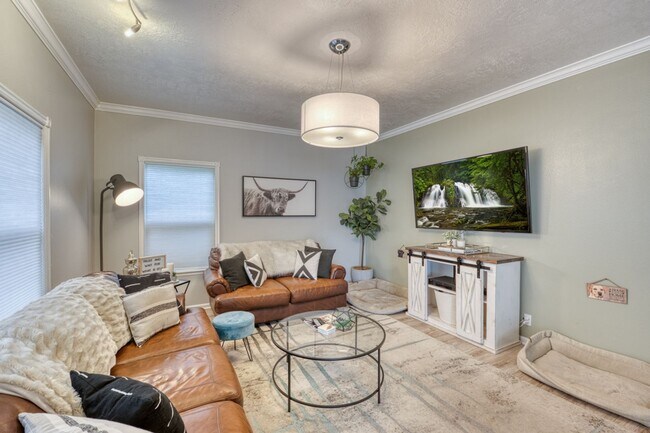 Building Photo - 3062 N Firelight Pl
