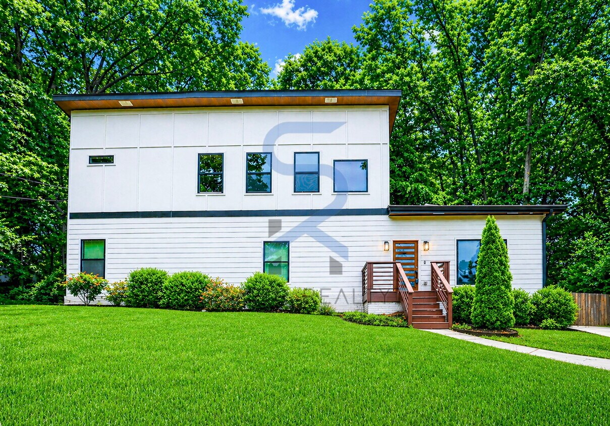 Spacious 4BR/3BA Home in Greater Valley Brook – Decatur Living at Its Best - Spacious 4-Bedroom Gem with 3 Full Bathrooms in Decatur – 2,250 Sq Ft of Comfort!