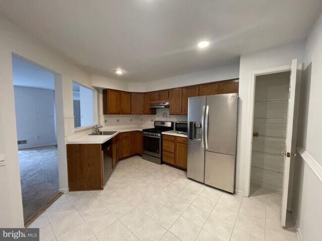 Foto del edificio - 8323 Green Heron Way