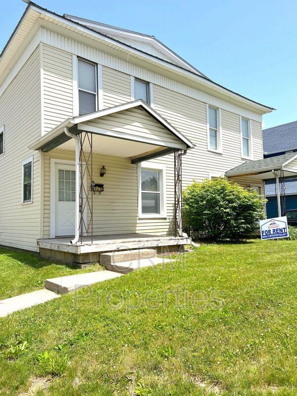 424 W Sycamore St, Kokomo, IN 46901 House for Rent in Kokomo, IN
