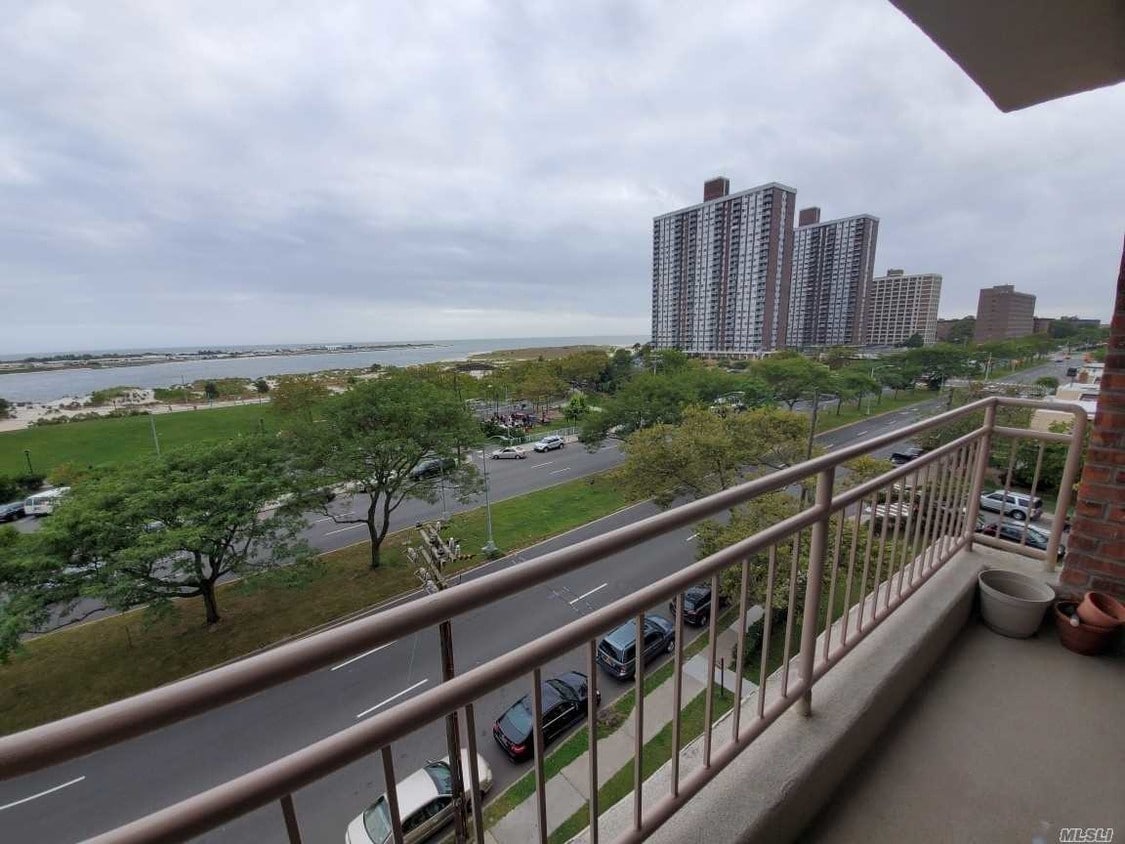 Primary Photo - 1430 Seagirt Ave