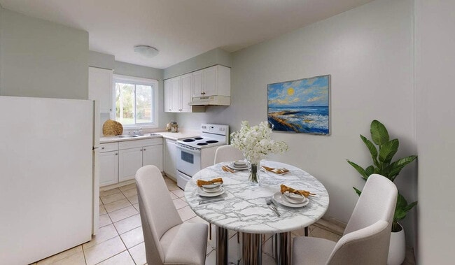 Building Photo - East Park Square Townhomes