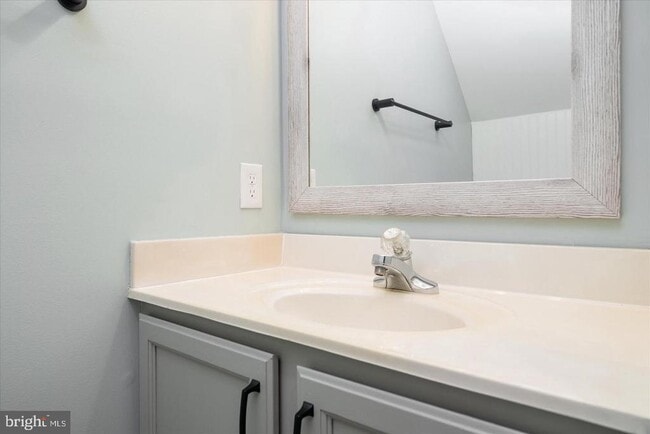 Foto del edificio - 2441 Winding Ridge Rd
