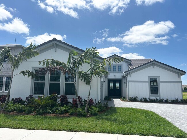Foto del edificio - 15192 Wildwood Cir